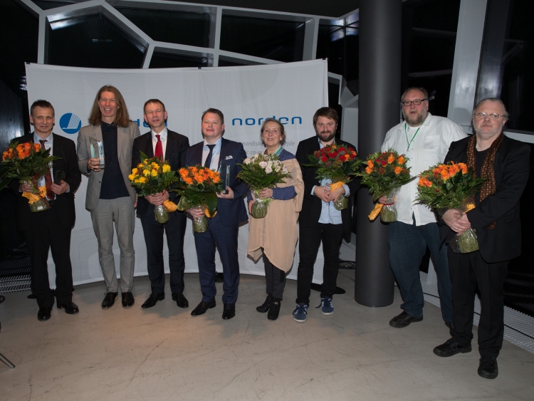 Põhjamaade Nõukogu 2015. aasta auhindade laureaadid Harpa konterdimajas Reykjavikis.