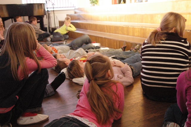 Soome laste- ja noorteteatri Taimine etendus 