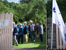 Arutelu järel toimus vastuvõtt Roosa maja aias Põhjamaade Ministrite Nõukogu Eesti esinduse külalistele. 