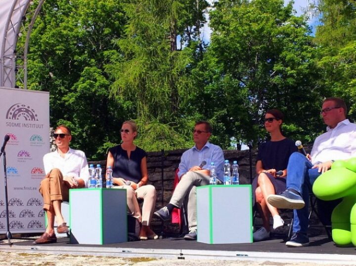 'Culture meets business: from preconceptions to successful cooperation' discussion at the 2015 Arvamusfestival.