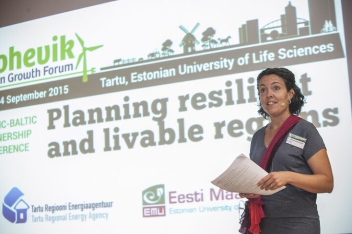 Rohevik 2015 üks moderaatoritest, Åsa Ström Hildestrand Nordregiost, mis oli sel aastal Roheviku üks kaaskorraldajaist.